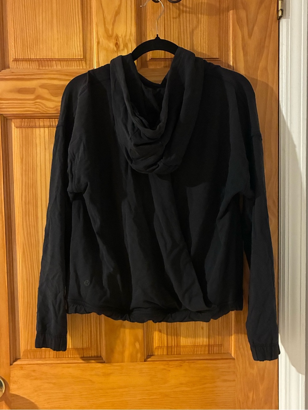 lululemon athletica Black Pullover Hoodie - Picture 2 of 5